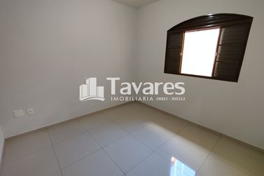 Casa &agrave; venda - 242m&sup2; - Parque San Remo I