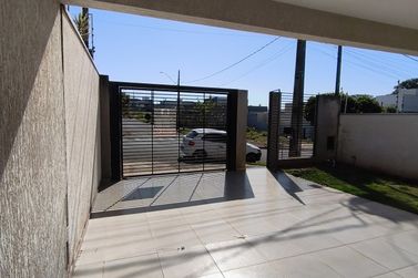 Casa &agrave; venda - 98m&sup2; - Jardim Yoshi