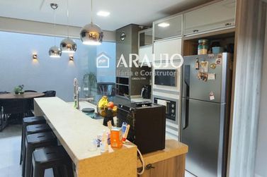 Casa para alugar - 145m&sup2; - Jardim Yoshi
