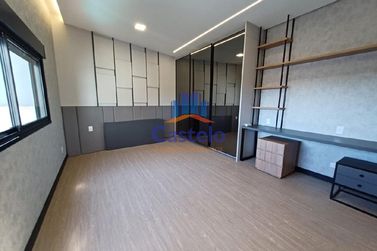 Casa &agrave; venda - 308m&sup2; - Zona V