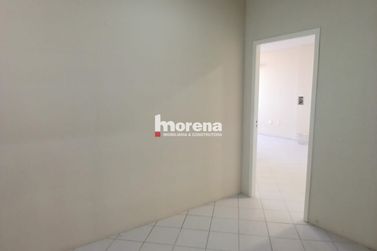 Sala Comercial para alugar - 140m&sup2; - Zona III