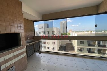 Apartamento &agrave; venda - 129m&sup2; - ZONA II