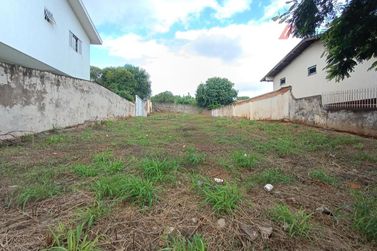 Terreno &agrave; venda - 590m&sup2; - Jardim Tangar&aacute;