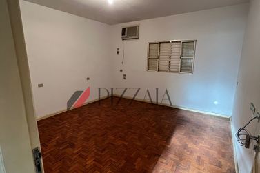 Casa &agrave; venda - 170m&sup2; - Zona I-A