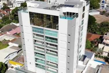 Apartamento &agrave; venda - 120m&sup2; - Zona I