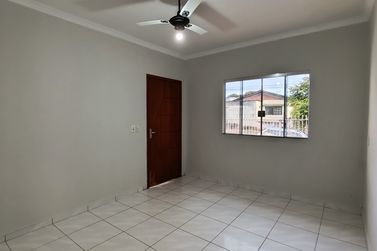 Casa para alugar - 188m&sup2; - ZONA VI