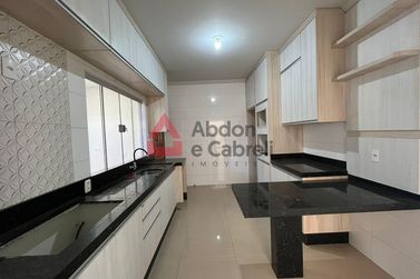 Casa para alugar - 120m&sup2; - Jardim Caravelle