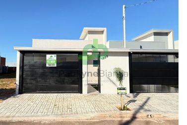 Casa &agrave; venda - 130m&sup2; - ZONA I