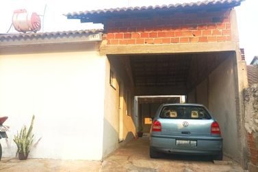 Casa &agrave; venda - 123m&sup2; - Conjunto Habitacional Sonho Meu