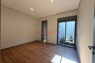 Casa &agrave; venda - 283m&sup2; - PARQUE RESIDENCIAL INTERLAGOS