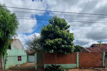 Casa &agrave; venda - 70m&sup2; - Jardim Kennedy