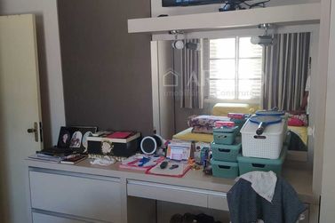 Casa &agrave; venda - 260m&sup2; - Parque San Remo