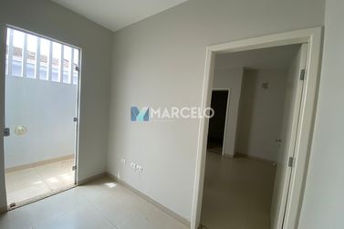Casa &agrave; venda - 131m&sup2; - Jardim Primavera