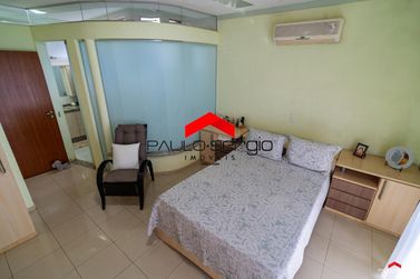 Sobrado &agrave; venda - 266m&sup2; - Zona II