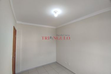 Apartamento para alugar - 61m&sup2; - PARQUE PORTUGAL