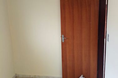 Casa para alugar - 80m&sup2; - JARDIM VERDE VALE