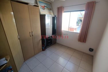 Casa &agrave; venda - 200m&sup2; - JARDIM DOS PRINCIPES
