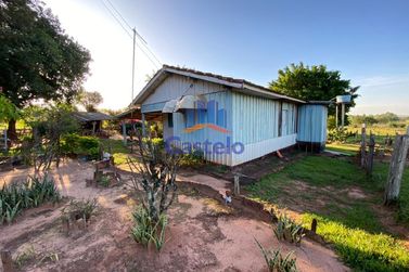 Ch&aacute;cara &agrave; venda - 4m&sup2; - Serra dos Dourados