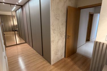 Apartamento &agrave; venda - 180m&sup2; - Zona III