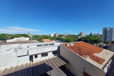 Apartamento &agrave; venda - 74m&sup2; - Zona I