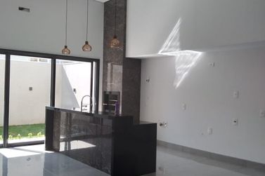 Casa &agrave; venda - 170m&sup2; - Parque do Lago