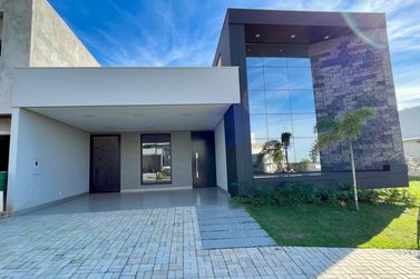 Casa &agrave; venda - 154m&sup2; - ZONA I