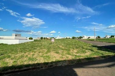 Terreno &agrave; venda - 517m&sup2; - Parque Residencial Metropolitano