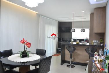 Casa &agrave; venda - 204m&sup2; - Jardim Belvedere