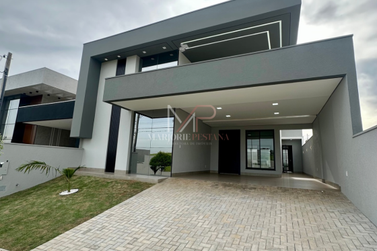 Casa &agrave; venda - 185m&sup2; - R. Pedro Paulo Fenato