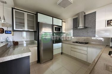 Apartamento &agrave; venda - 363m&sup2; - Zona II