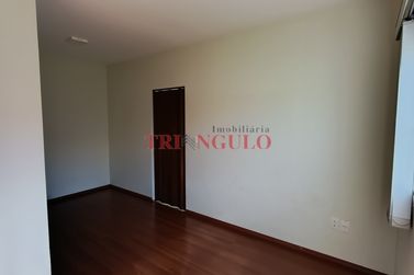 Casa para alugar - JARDIM TROPICAL