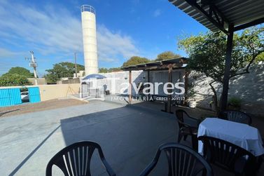 Casa &agrave; venda - 100m&sup2; - Parque Tarum&atilde;