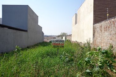 Terreno &agrave; venda - 154m&sup2; - Jardim Caravelle