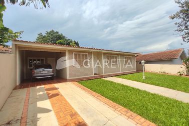 Casa &agrave; venda - 122m&sup2; - CENTRO
