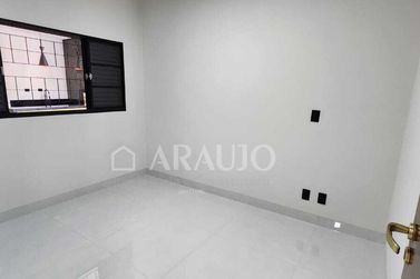 Casa &agrave; venda - 135m&sup2; - Jardim Alphaville