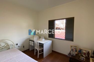 Sobrado &agrave; venda - 223m&sup2; - Zona II