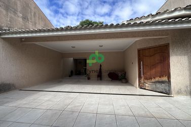 Casa &agrave; venda - 2688m&sup2; - Condominio Golden Lake