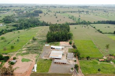 Terreno &agrave; venda - 48400m&sup2; - Santa Isabel do Iva&iacute;