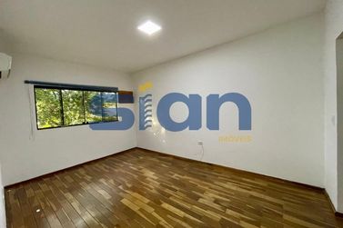 Casa para alugar - 150m&sup2; - Zona Iii