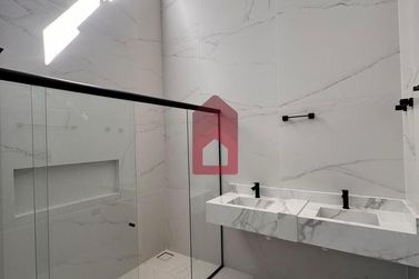 Casa para alugar - 152m&sup2; - PAYSAGE ESSENZA CONDOM&Iacute;NIO