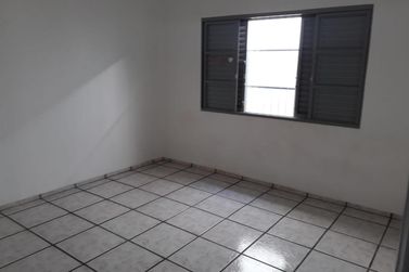 Casa &agrave; venda - 244m&sup2; - Zona I