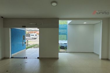 Sal&atilde;o Comercial &agrave; venda - 319m&sup2; - Zona I-a