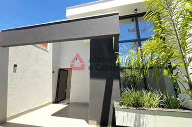 Casa &agrave; venda - 77m&sup2; - Jardim Estancia 2