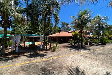 Ch&aacute;cara &agrave; venda - 11000m&sup2; - PR-323