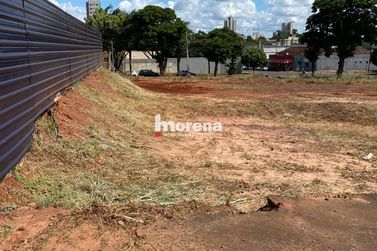 Terreno &agrave; venda - 276m&sup2; - Zona II