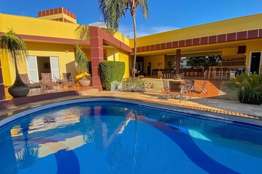 Casa &agrave; venda - 510m&sup2; - Zona II