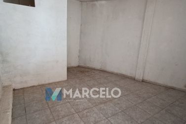 Sal&atilde;o Comercial &agrave; venda - 527m&sup2; - Zona I