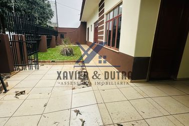 Casa para alugar - 137m&sup2; - Zona II