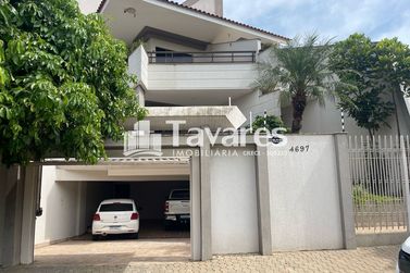 Sobrado &agrave; venda - 484m&sup2; - Zona II