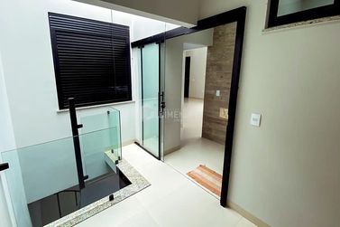 Casa &agrave; venda - 130m&sup2; - Jardim Santa Clara